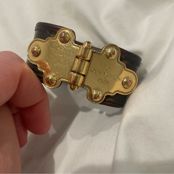 Louis Vuitton Save It Brown Monogram Canvas Cuff Bracelet 100% Authentic - Picture 6 of 11